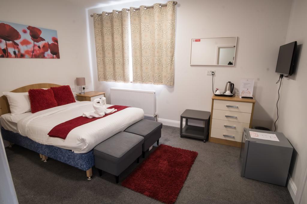 Rosalee Hotel Ілфорд Екстер'єр фото