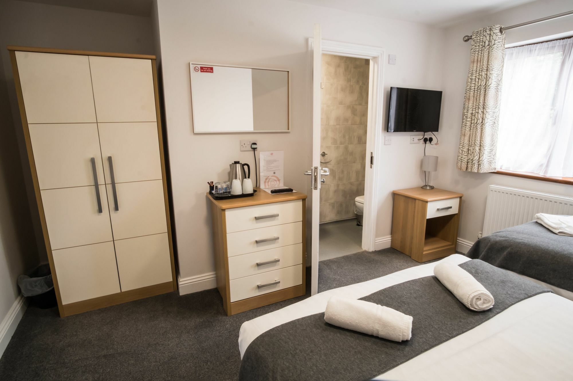 Rosalee Hotel Ілфорд Екстер'єр фото
