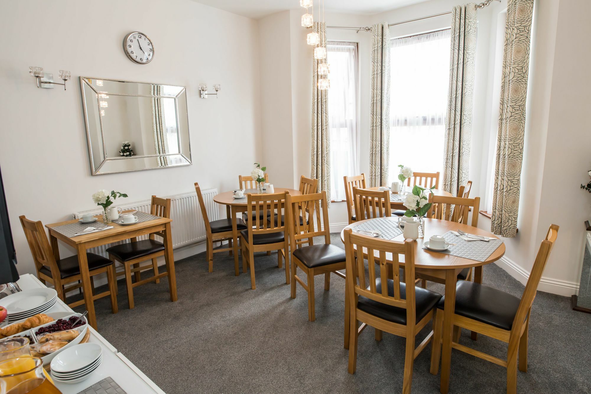 Rosalee Hotel Ілфорд Екстер'єр фото